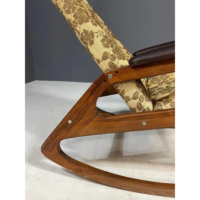 Wooden Rocking Chair from Dřevotvar, Czechoslovakia, 1970s For Sale - Image 13 of 16