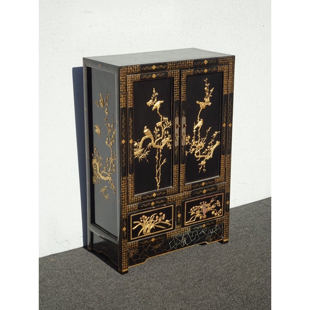Vintage Oriental Chinese Chinoiserie Black Lacquer Cabinet W Drawers 1of2 For Sale In Los Angeles - Image 6 of 15