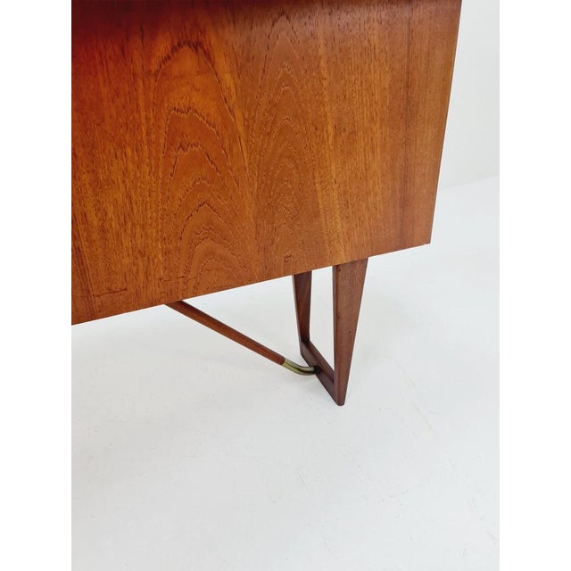Danish Teak Desk by Peter Lovig Nielsen for Hedensted, 1960s For Sale - Image 3 of 11