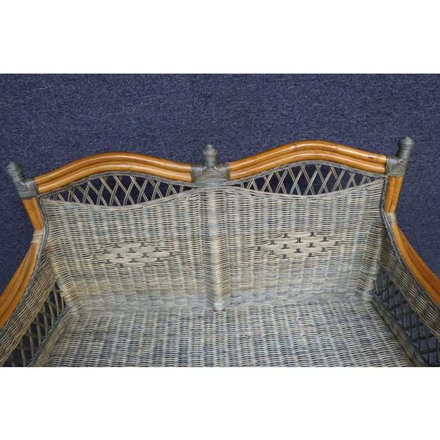 Late 20th Century Wicker Loveseat With Decorative Lattice Back For Sale - Image 5 of 13