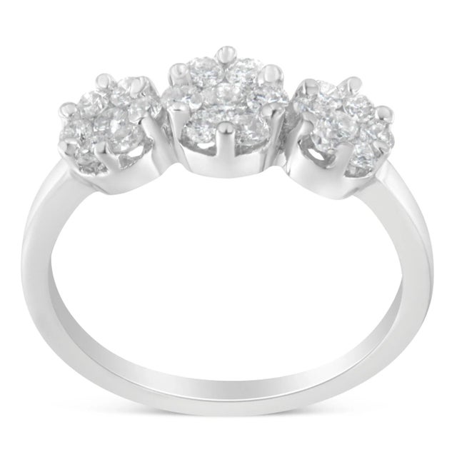 Haus of Brilliance 14K White Gold Three-Stone Cluster Diamond Ring (0.7 Cttw, H-I Color, SI2-I1 Clarity) - Size 4-1/2 EVS1010 For Sale - Image 4 of 7