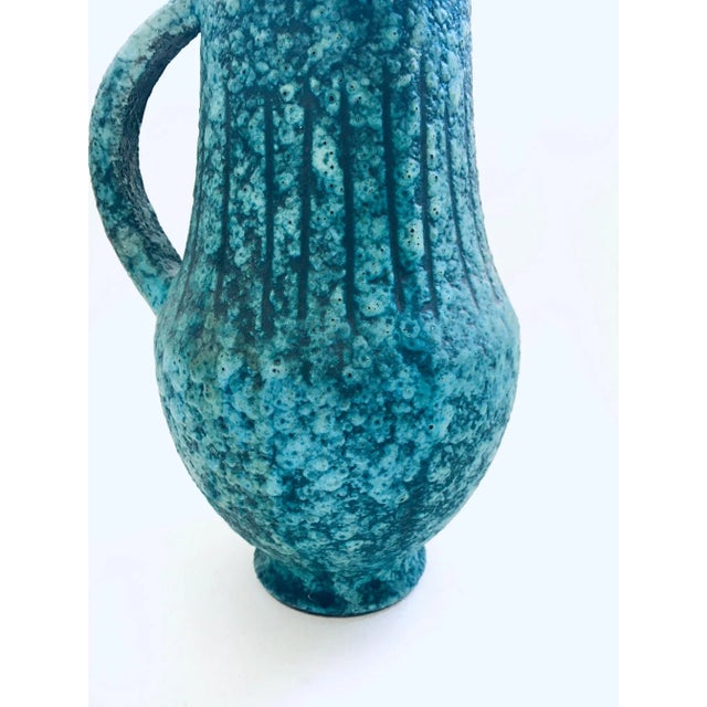 Teal Art Ceramics Sgraffito Handle Vase by Alvino Bagni for Raymor, 1960s For Sale - Image 8 of 11