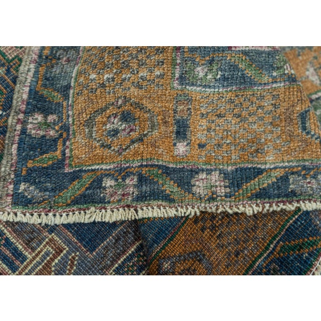 Turkish Vintage Rug 4'8" x 9'7" #20551 For Sale In Houston - Image 6 of 8