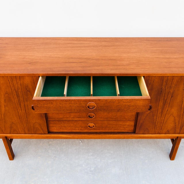 Wood Restored 1960s Scandinavian Teak "Ulvö" Credenza by Dux For Sale - Image 7 of 14