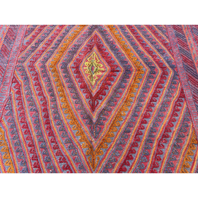 Multicolor Mushwani Hand-Woven Kilim Rug - 7'1" X 9'2" For Sale - Image 4 of 10