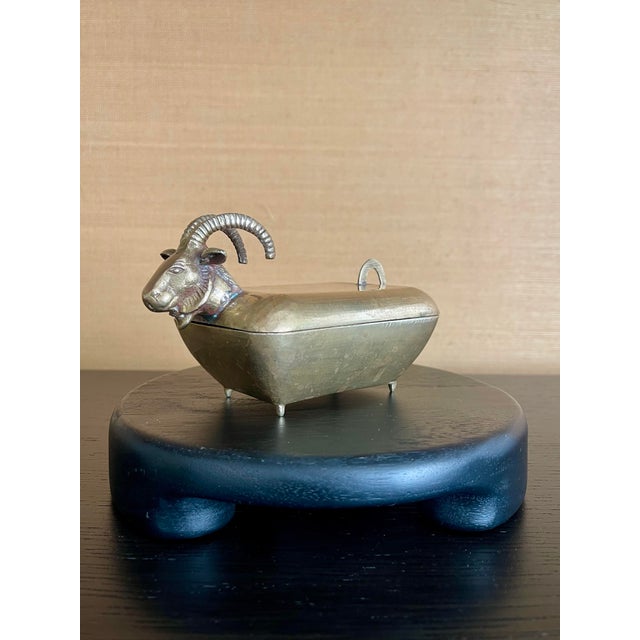 Metal Early 20th-Century Anglo-Indian Brass Ram Form Betel Box For Sale - Image 7 of 12