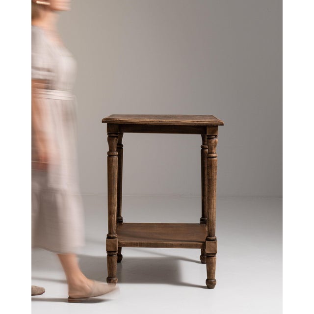 Early 20th Century France Weathered Honey Oak Oak Side Table With Shelf For Sale - Image 4 of 10