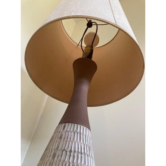 Original electrical works! Mid-century modern atomic plaster and walnut table lamp with original shade, circa 1960s....
