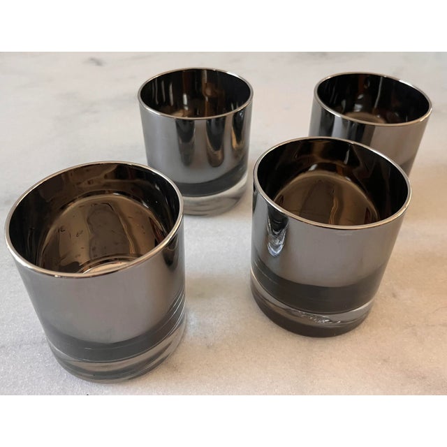 Set of 4 Vintage Dorothy Thorpe Style Glasses For Sale In Austin - Image 6 of 10