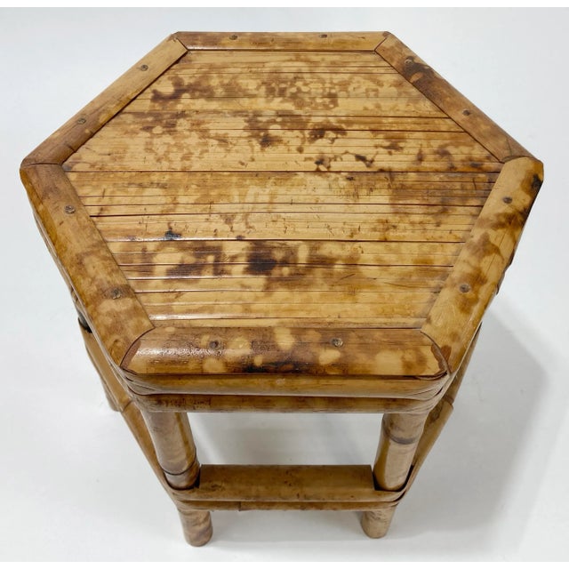Chinoiserie Vintage Hex Scorched Bamboo Split Reed Plant Stand or Riser For Sale - Image 3 of 7