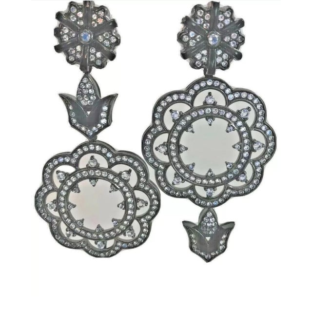 2020s Matthew Campbell Laurenza Earrings MCL White Sapphire Moonstone Lace Drop Sterling Silver 925 Chandelier Interchangeable - 2 Pieces For Sale - Image 5 of 12
