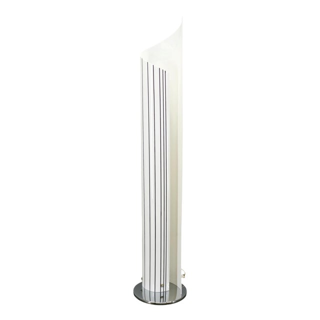 Vintage Italian Space Age Acrylic Sculptural Floor Lamp, 1980s For Sale