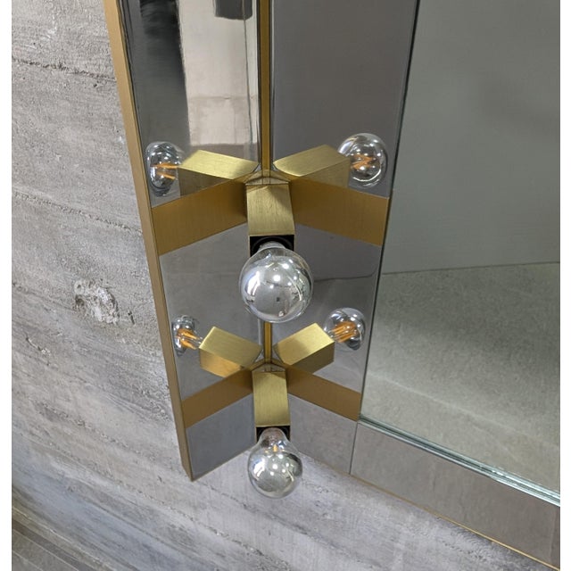 Illuminated Dressing Room Mirror in Chrome and Brass by Gaetano Sciolari, Italy, 1970s For Sale - Image 6 of 18