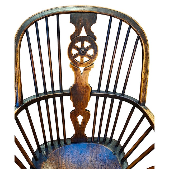 A Matched Pair of Mid 19th-Century English Wheel-Back Windsor Armchairs For Sale - Image 9 of 18