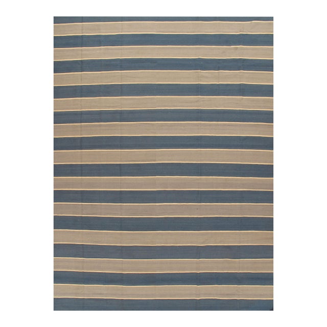 Contemporary Hand Woven Turkish Kilim Rug - 9ft 10in X 13ft 4" For Sale