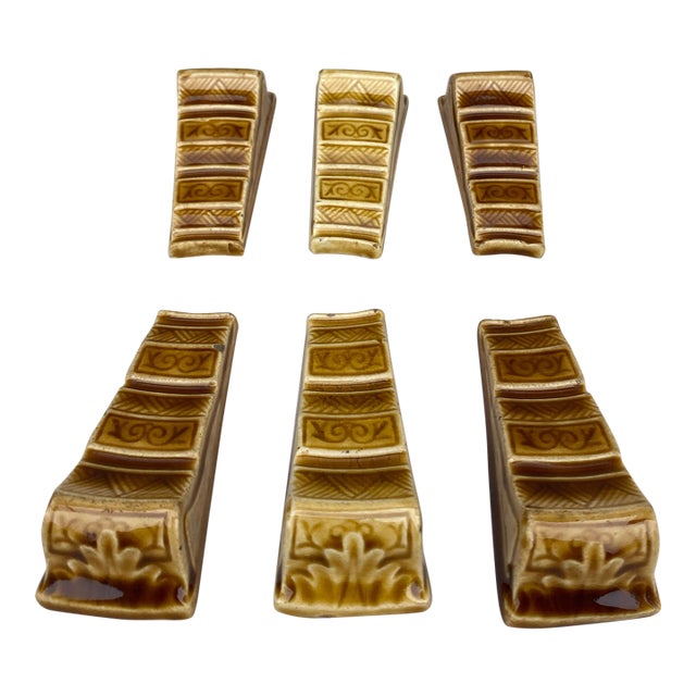 Majolica Knife Rests Choisy Le Roi Circa 1890-A Set of 6 For Sale