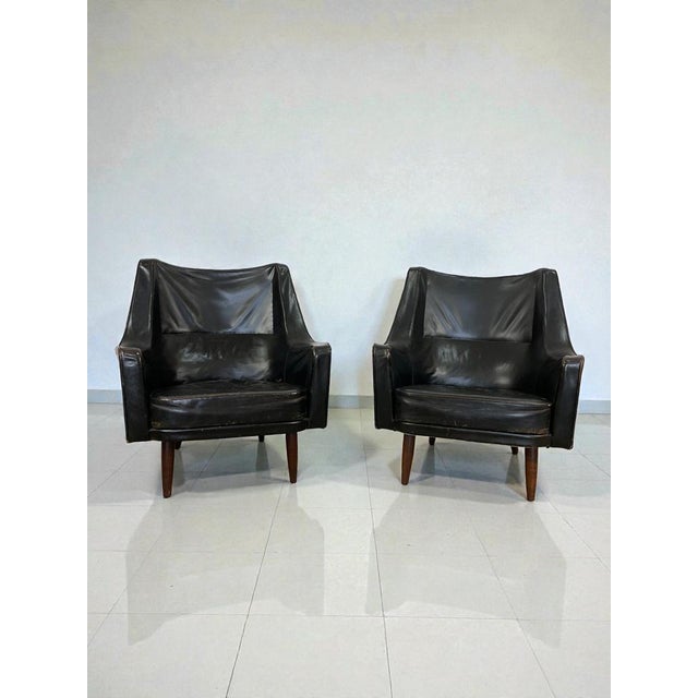 1960s Black Leather Lounge Chairs attributed to Ib Kofod-Larsen, Denmark, 1960s, Set of 2 For Sale - Image 5 of 17