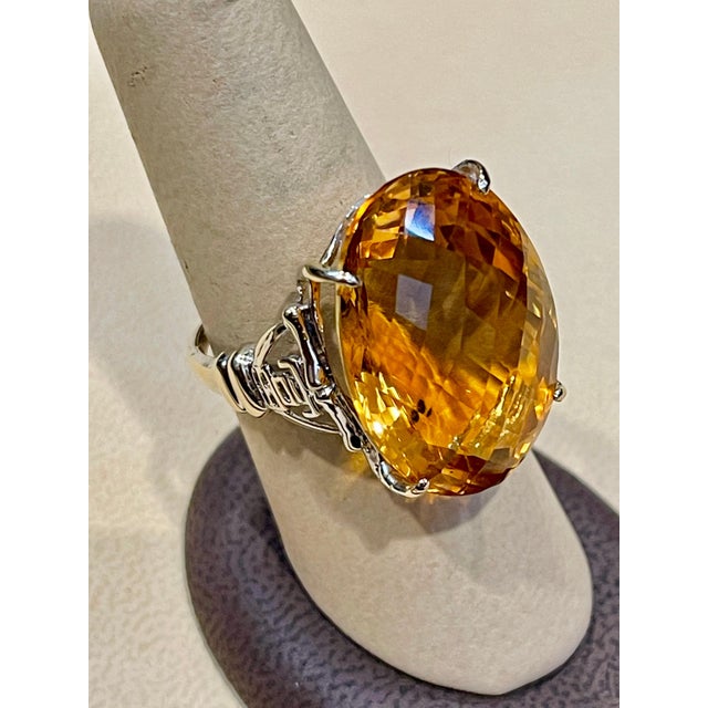 34 Ct Natural Oval Checker Board Citrine Cocktail Ring 14 Kt Yellow Gold, Estate For Sale - Image 17 of 18