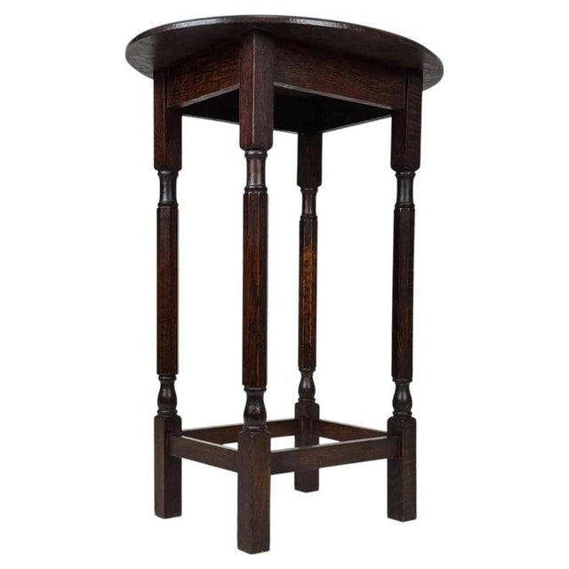 Small Antique Early 20th Century English Oak Side Table For Sale - Image 11 of 11