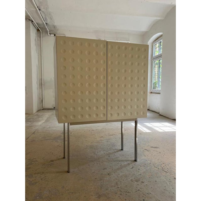 White Highboard with Circular Relief Pattern and Minibar from Belgium For Sale - Image 3 of 11
