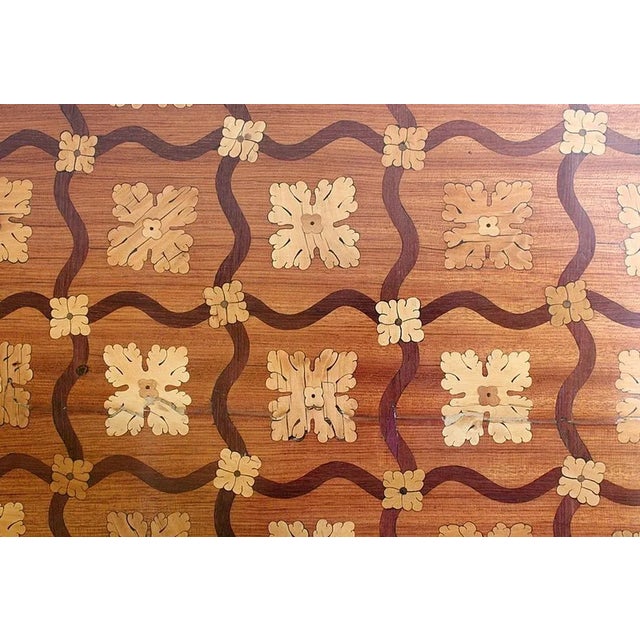 Small 18th Century Louis XV Lady's Desk in Amaranth and Violet Wood For Sale - Image 6 of 18