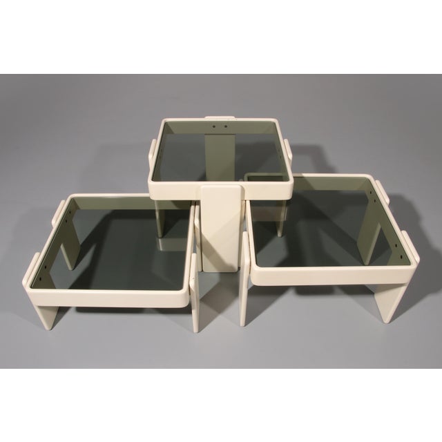 Off-White Lacquered Stacking Tables by Gianfranco Frattini for Cassina, 1970, Set of 3 For Sale - Image 6 of 15