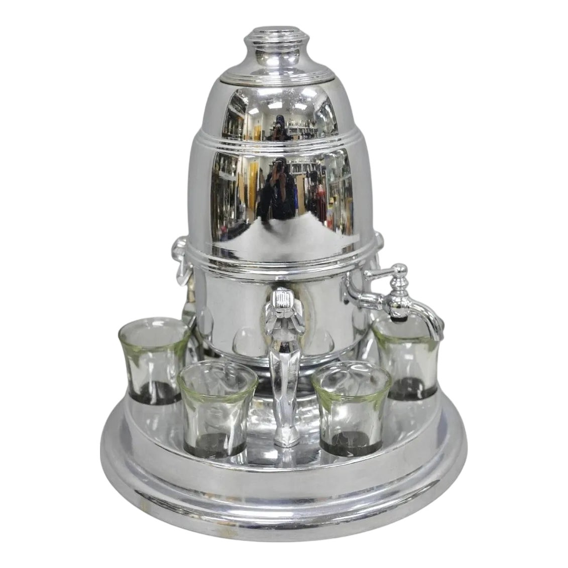 Photo inspiration: Gallery Detail: Vintage Art Deco Figural Chrome Metal Barware Samovar Decanter W