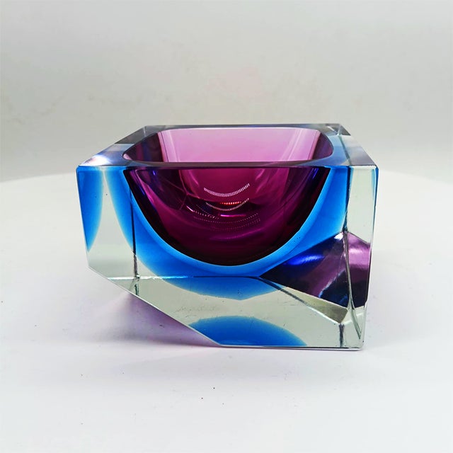 Square Ashtray or Catch-all in Murano by Flavio Poli for Seguso. Rare and special item. It is a square by Flavio Poli but...