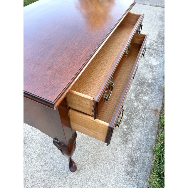 Mid 20th Century Solid Mahogany Queen Anne Lowboy Chest For Sale - Image 10 of 12