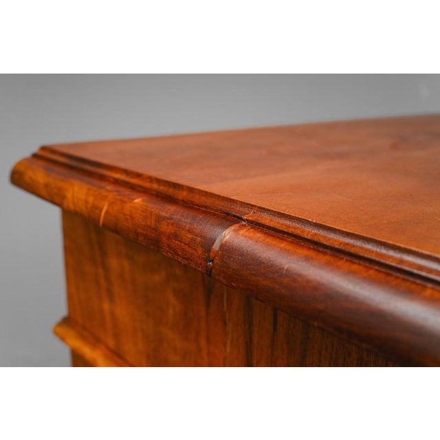 Late 19th Century Gründerzeit Vertiko in Walnut For Sale - Image 8 of 18