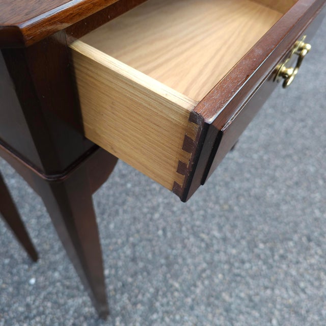 Solid Mahogany Diminutive Hall Console Table For Sale In Washington DC - Image 6 of 8
