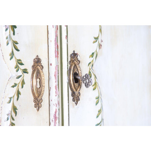 18th Century Dutch Painted Linen Press, 1750s For Sale - Image 15 of 18