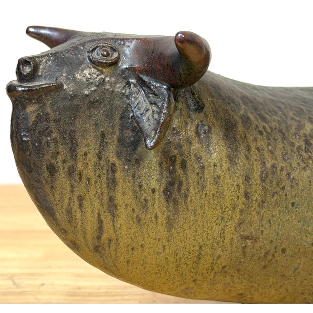 Jorge Mealha (1934 -2021) Pottery, Large Bull Sculpture Portugal, late 20th C. For Sale In West Palm - Image 6 of 18