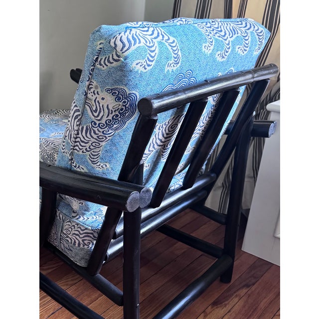 Mid 20th Century Black Rattan Bamboo Lounge Chair in the Manner of Ficks Reed For Sale - Image 12 of 16