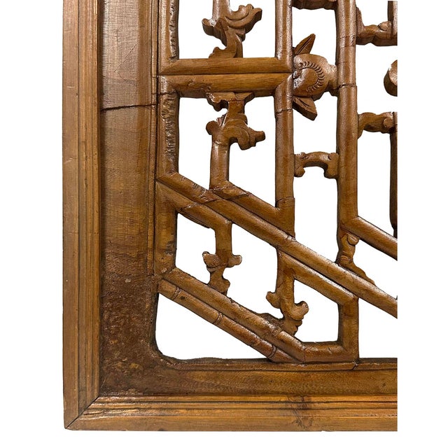 1950s Mid-20th Century Chinese Carved Wooden Window Lattice Panel For Sale - Image 5 of 9