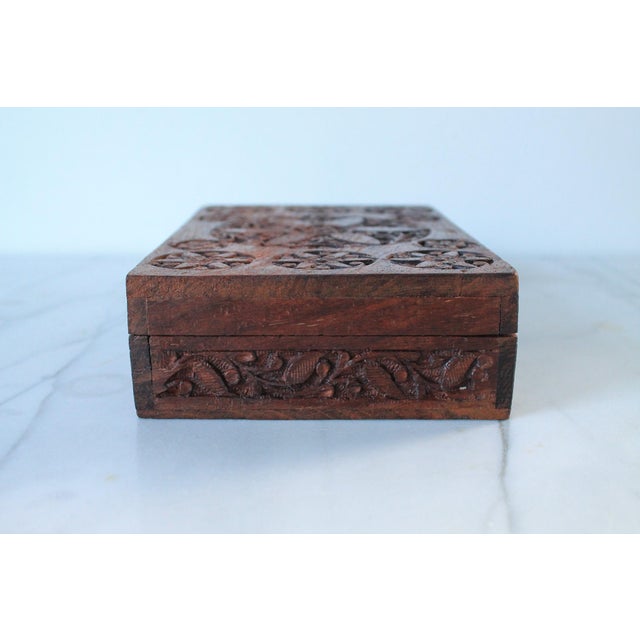 Vintage Anglo Indian Rectangular Carved Wood Trinket Box For Sale In Milwaukee - Image 6 of 11