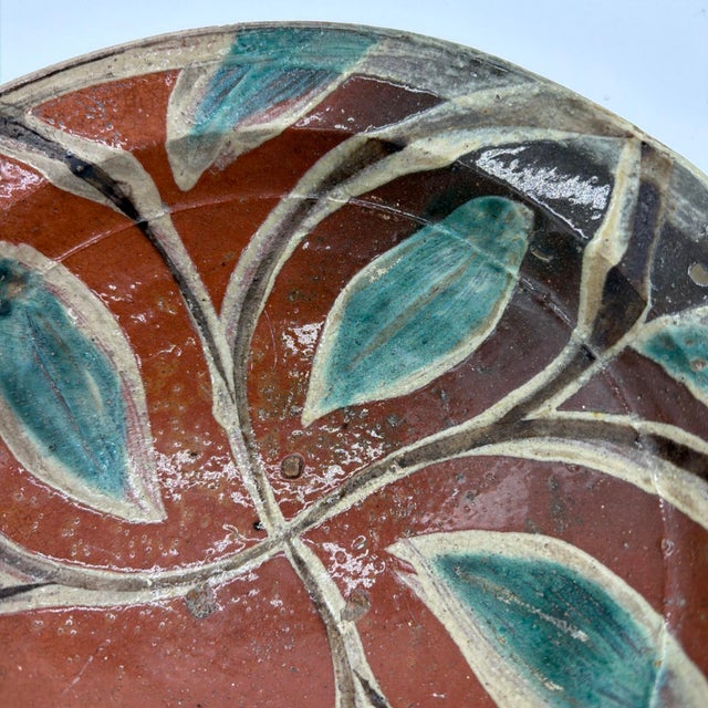 19th Century Spanish Glazed Terracotta Lebrillo Bowl With Swirling Leaf Motif - 11" For Sale - Image 14 of 18