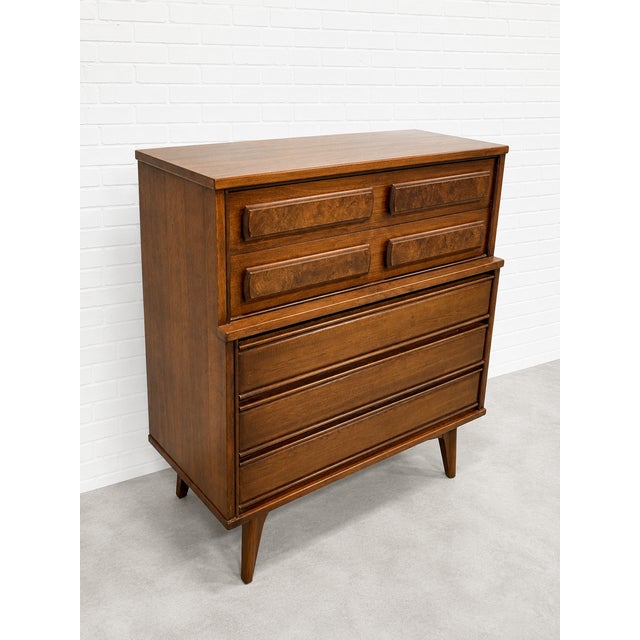 Wood Mid Century Modern Walnut Dresser by United Furniture Co. | Burled Drawers | Refinished Storage 1960's For Sale - Image 7 of 11