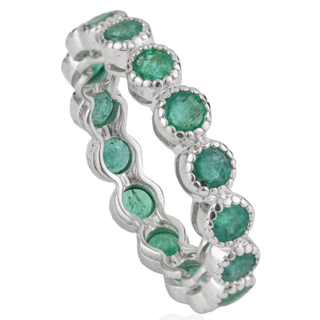 Metal Certified 2.3 Ct Natural Emerald Milgrain Eternity Wedding / Anniversary Band Ring - Size 6 For Sale - Image 7 of 14