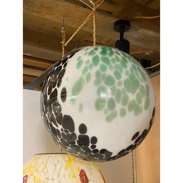 Green and Black Murrine Sphere in Murano Glass by Simoeng For Sale - Image 6 of 8