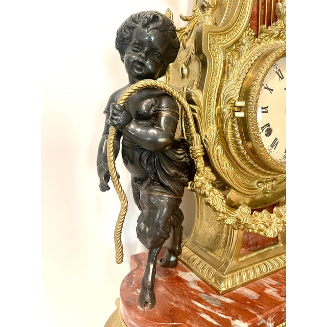 French Mantle Clock Ormolu Bronze Gold Gilded 1970s Italian Marble French Ormolu Magnificent For Sale - Image 3 of 7