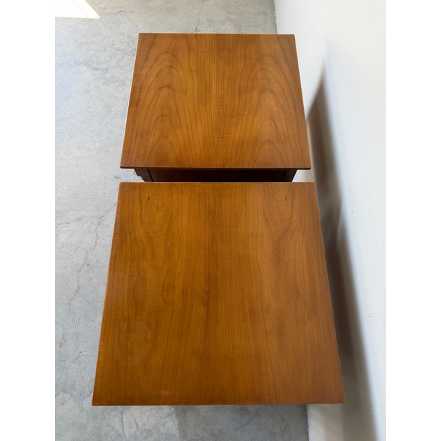 1970s Baker Hollywood Regency Cherry Wood & Marble Top Nightstands – A Pair For Sale - Image 5 of 12