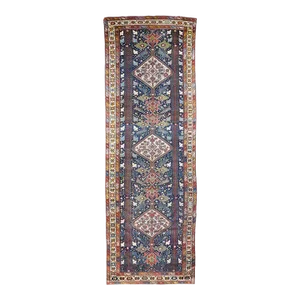 Vintage North West Runner 4'5'' X 13'4''