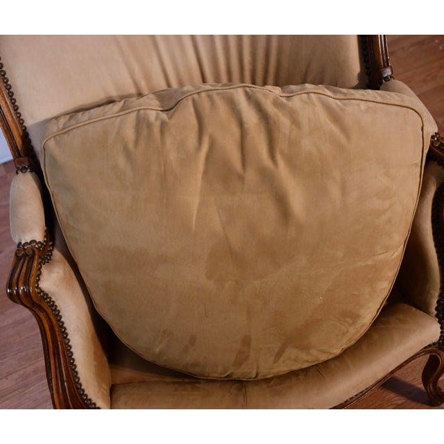 1900 Antique French Louis XV Hand Carved Walnut Living Room Chair / Used Fabric For Sale - Image 10 of 18