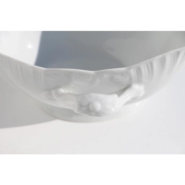 1970s Vista Alegre Portugal Porcelain Chinoiserie Sauce Boat, Gravy Boat For Sale - Image 11 of 13