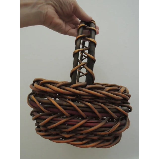 Late 20th Century Late 20th Century Basket Thick Woven Wood Nesting Baskets With Carrying Handles - Set of 3 For Sale - Image 5 of 13