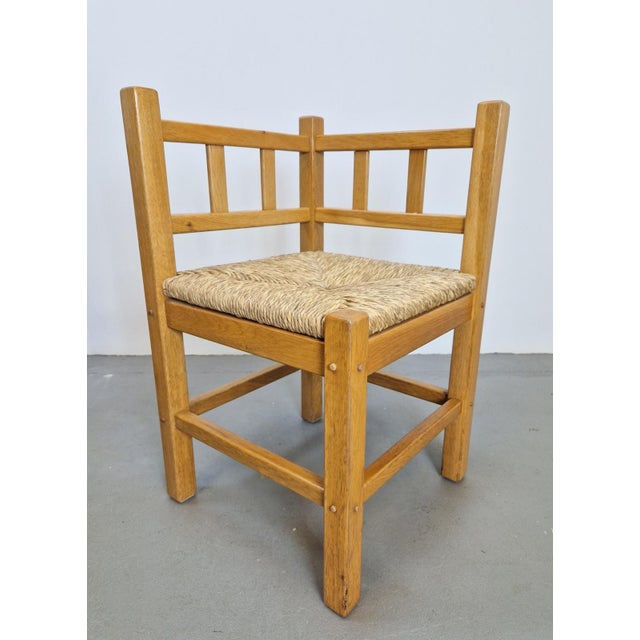 Modern Vintage Dutch Art Deco Style Corner Chair in Oak and Rush, 1950s, Set of 2 For Sale - Image 3 of 13