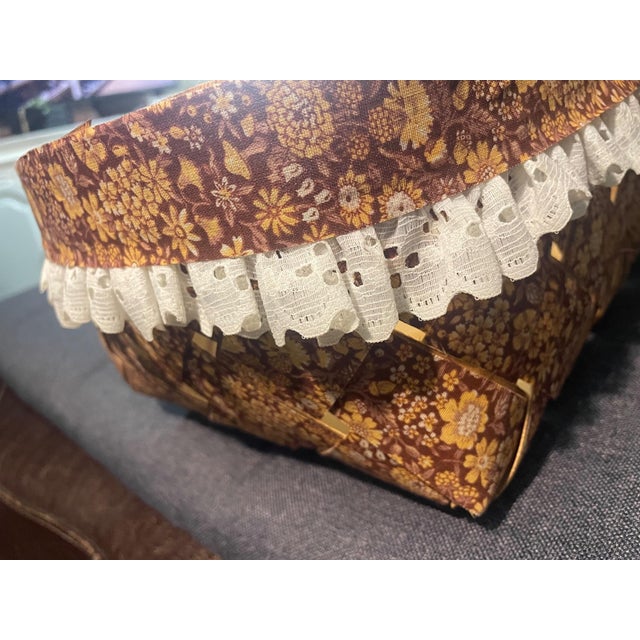 Vintage Rustic Woven Wood Basket With Floral Fabric Trim For Sale In Providence - Image 6 of 9