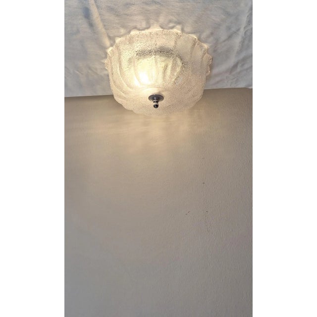 Silver Flat Vintage German Ceiling Lamp with Clear Ice Glass Shade in Gugelhupf Shape with Chrome-Plated Metal Holder from Honsel, 1980s For Sale - Image 8 of 8