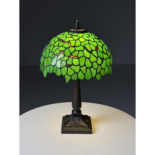 Green Green Table Lamp in the style of Tiffany For Sale - Image 8 of 15